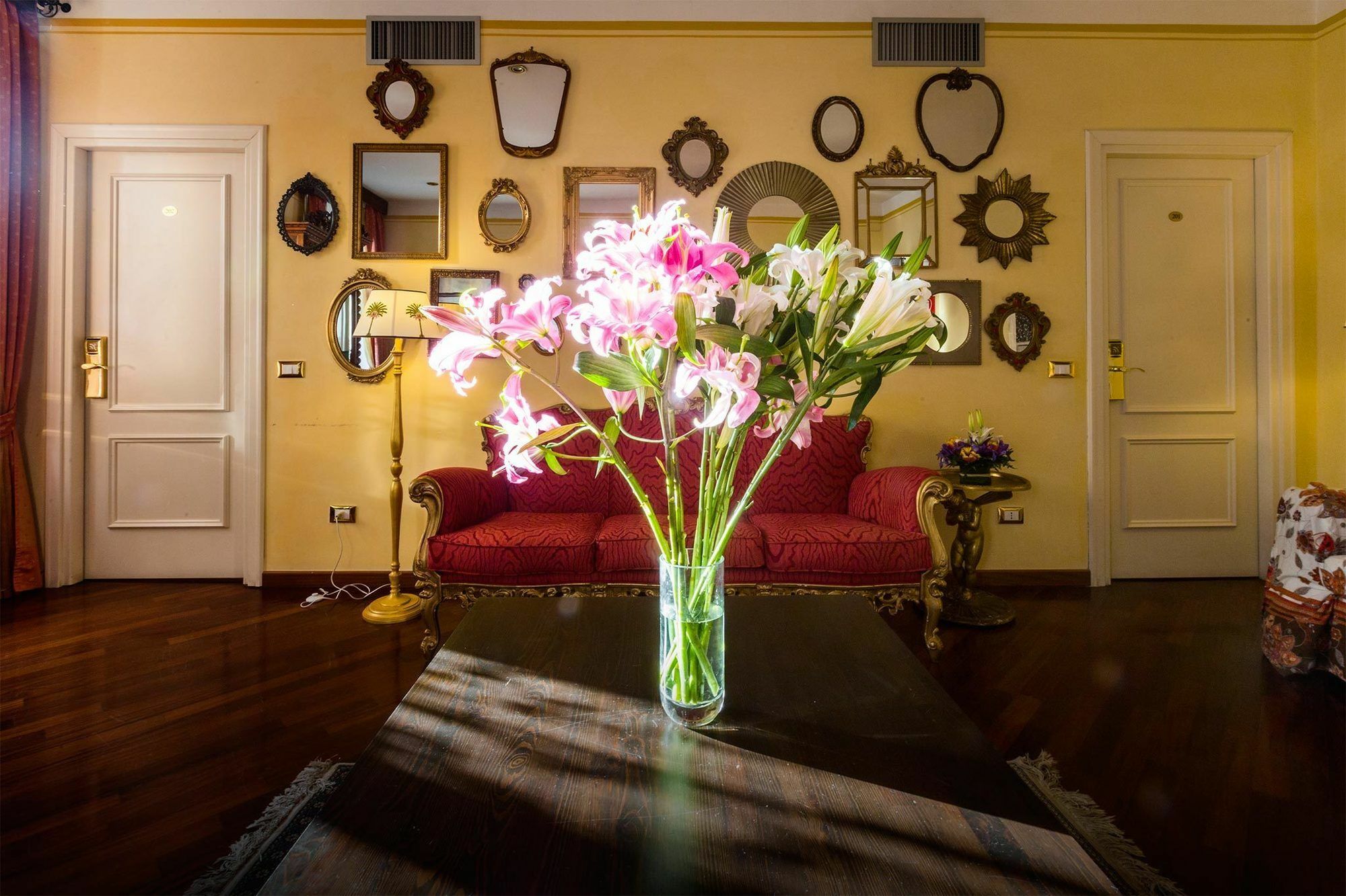 Bed and Breakfast Casa De' Fiori Roma Exterior foto